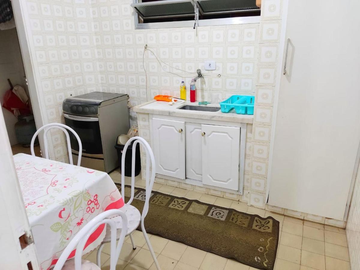 Apartamento Para Ate 8 Pessoas! 2 Quartos, Praia Da Enseada Γκουαρούχα Εξωτερικό φωτογραφία